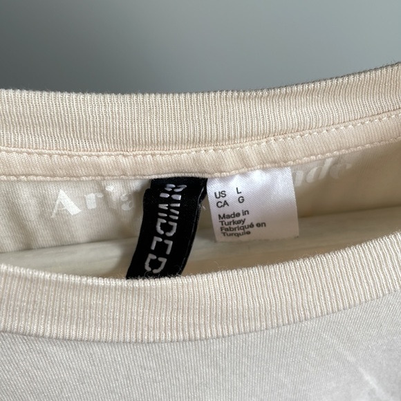 Ariana Grande X H&M Collab Tee - Picture 4 of 6